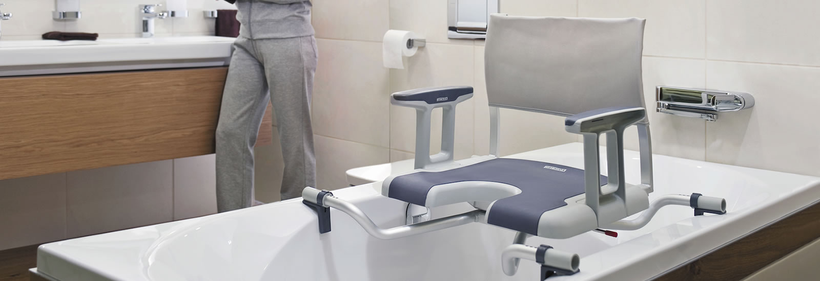 Sorrento Shower Chair - Invacare Ireland