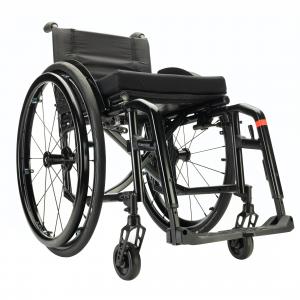 Küschall Compact 2.0 manual wheelchair with black frame